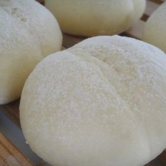 Homemade White Bread Rolls A picture of Homemade White Bread Rolls.