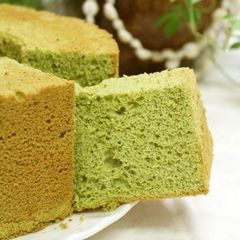 A picture of Oil-free Green Tea Chiffon Cake.