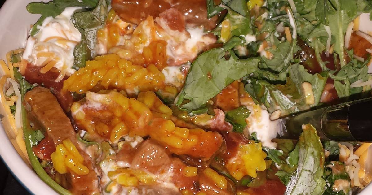 Knock off Chipotle Burrito Bowl Recipe by shellbelle8988 Cookpad