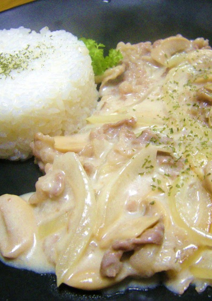 A picture of Simple and Quick Beef Stroganoff.