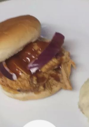 A picture of Best pulled pork BBQ sandwiches.