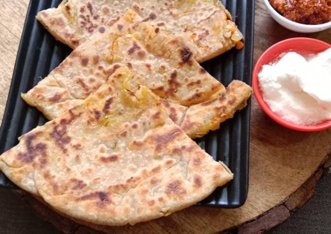 Mix veg paratha Recipe by Pradnya Khadpekar - Cookpad
