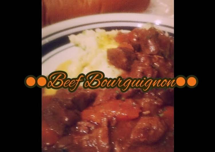 Delicious Crockpot Beef Bourguignon