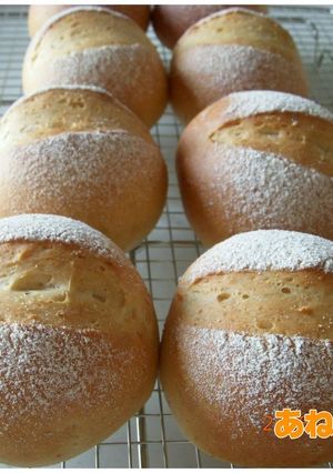 A picture of Springy and Fluffy Whole Wheat Bread with Lots of Soy Milk.