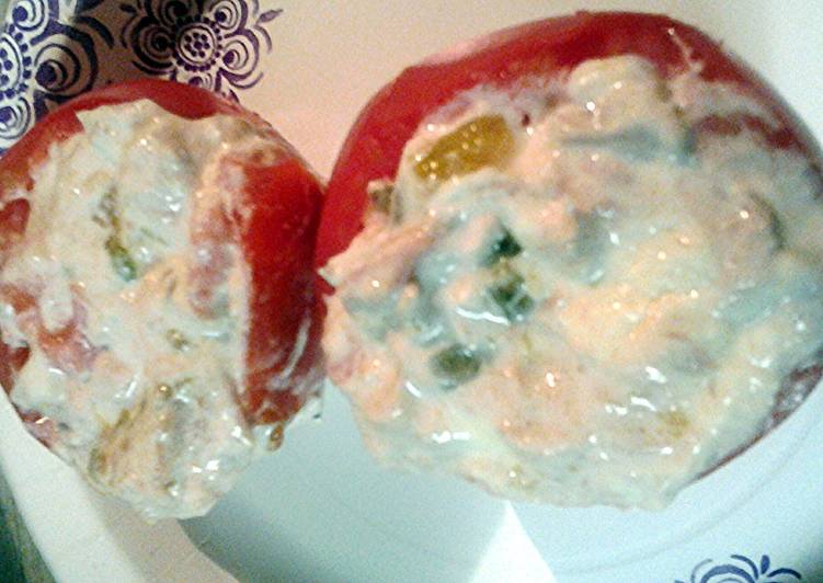Tuna salad stuffed tomatoes