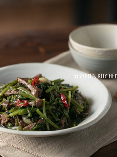 (影音) 空心菜炒牛肉 的食譜成品照片