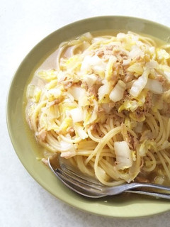 A picture of Tuna & Chinese Cabbage Soup Pasta.