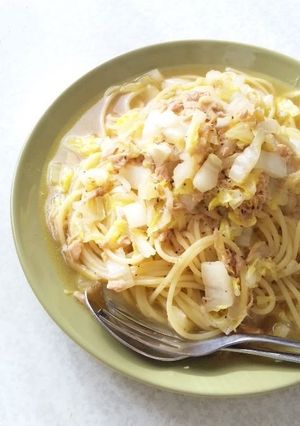A picture of Tuna & Chinese Cabbage Soup Pasta.