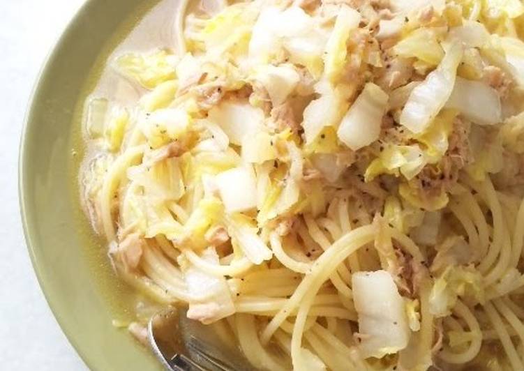 Recipe of Speedy Tuna &amp; Chinese Cabbage Soup Pasta