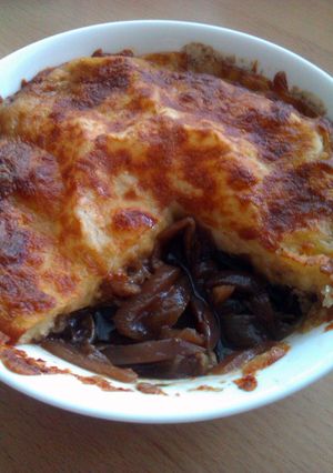 A picture of Vickys French/Scottish Onion Soup, GF DF EF SF NF.