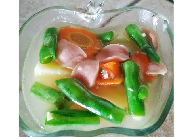 Cara Buat Sayur Sop Sosis  Untuk Buah Hati Yang Lezat