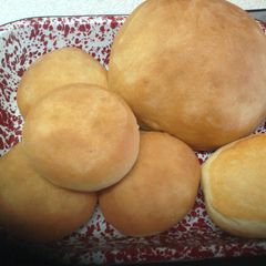 A picture of Bread.
