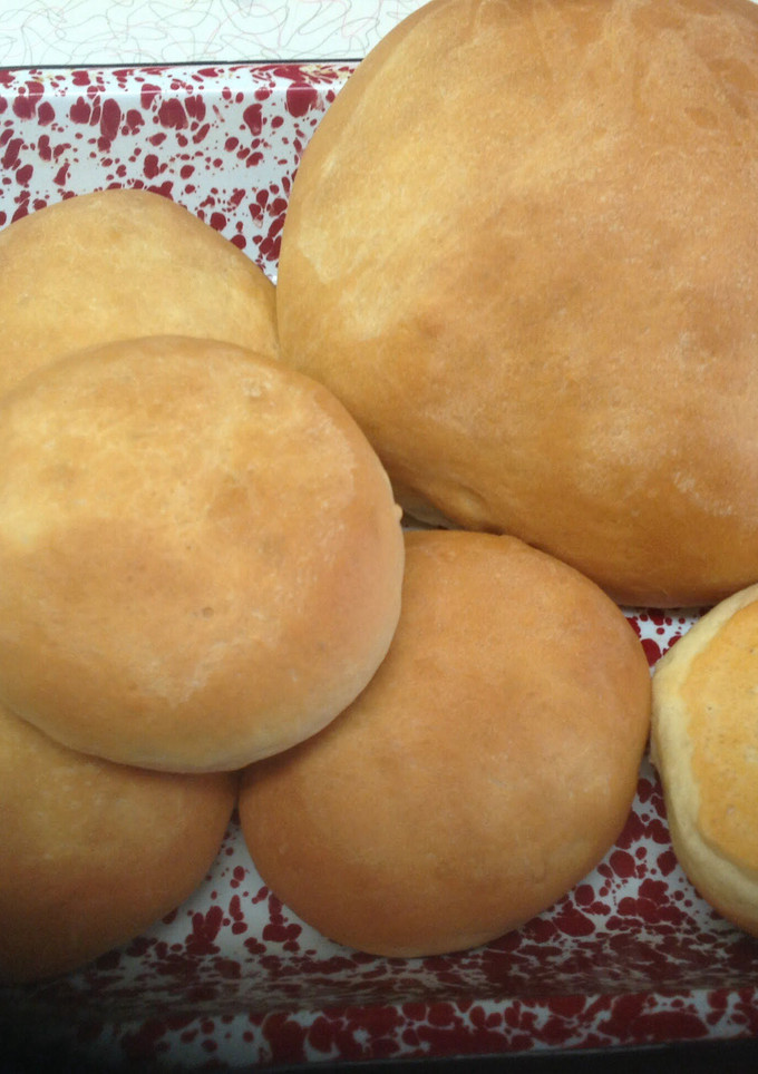 A picture of Bread.