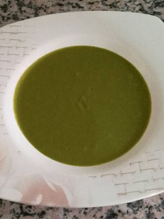 Una foto de Puré de verduras con quesitos😋