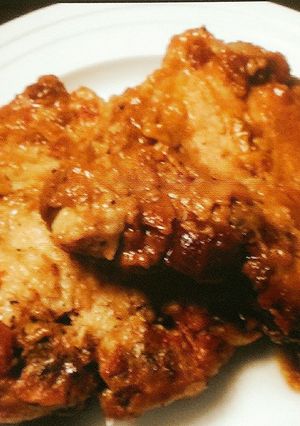 A picture of Garlic Parmesan Pork Chops.
