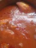 Salsa de tomates con alitas