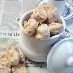 Walnut Meringue Roche Cookies A picture of Walnut Meringue Roche Cookies.