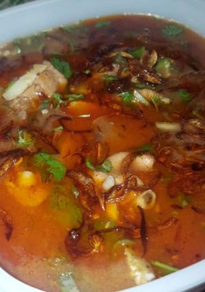 A picture of Chicken nihari.