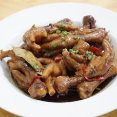 A picture of Spicy Chicken Feet Adobo.