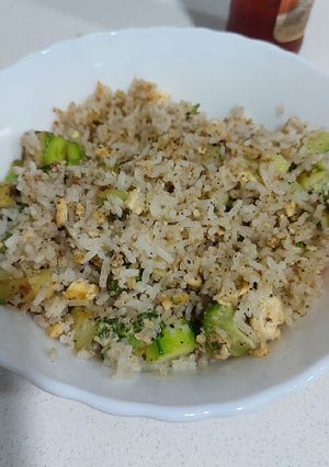 ব্রকলি রাইস(broccoli rice recipe in Bengali) রেসিপির প্রধান ছবি