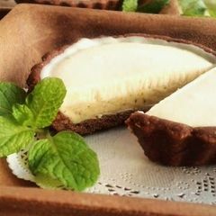 A picture of Chocolate Pistachio Ice Cream Tart.
