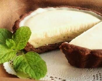 New Recipe Chocolate Pistachio Ice Cream Tart Yummy