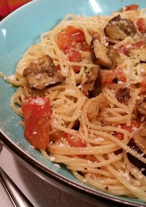 A picture of Pasta Alla Norma.