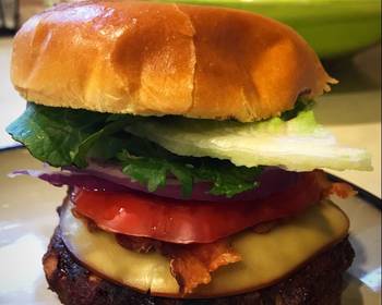 New Recipe The Smokehouse Bacon Burger Delicious Steady