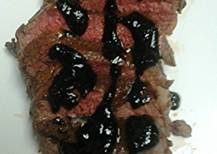 Simple Way to Make Homemade Balsamic butter steak