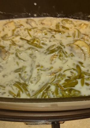 A picture of green bean casserole.
