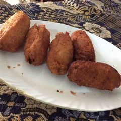 Bread patties A picture of Bread patties.