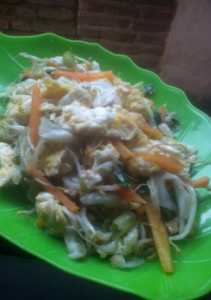 Foto resep Orak arik telur & sayur(lauk sarapan simple)