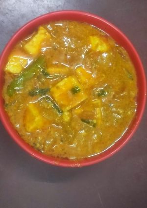 A picture of Paneer Butter Masala.