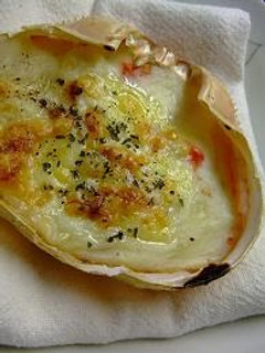 A picture of Crab Gratin Made in a Crab Shell.