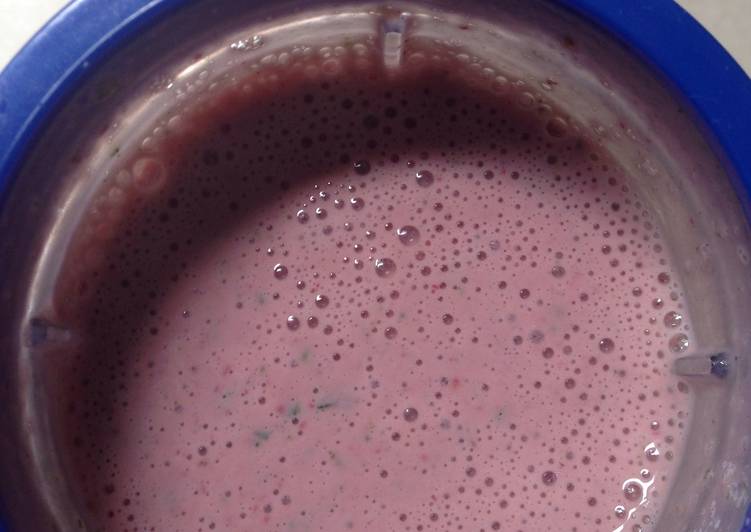 Recipe of Ultimate Kale Protien Smoothie