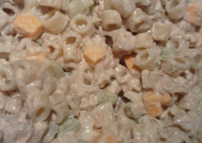 Delicious Celery, Cheese, and Tuna pasta salad