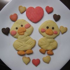 A picture of Witzy (from Suzy's Zoo) Cookies.