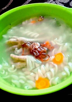 Foto resep Sup ceker ayam makaroni sederhana
