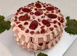 Foto principal de Pavlova otoñal 🍁de chocolate y uvas 🍇