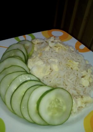 A picture of Cinnamon white rice with scramble egg.