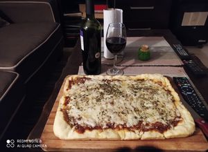 Una foto de Pizza con queso magro!!