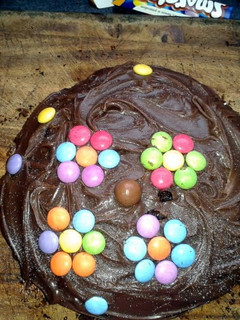 A picture of chocolate fudge cake :).
