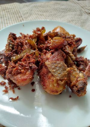 Foto resep 15. Ayam goreng daun jeruk