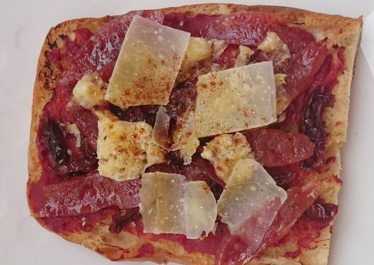 Chinese Sausage And Sun Dried Tomato Pizza Bread