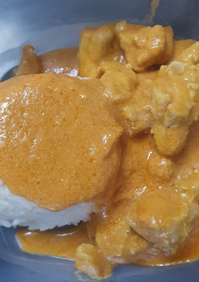 Una foto de Pollo tikka masala light