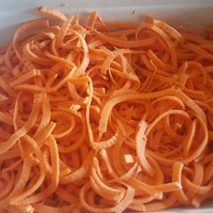 A picture of Spiralize sweet potato chicken casserole.