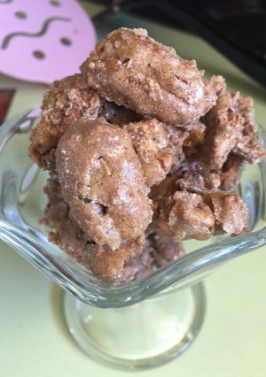 A picture of Cinnamon Sugar Candied Pecans.