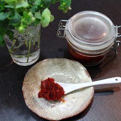 A picture of Dadaegi. Korean Spicy Sesame Chili Oil (Like Ra-yu).