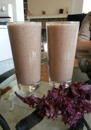 A picture of Banana Peach Smoothie.
