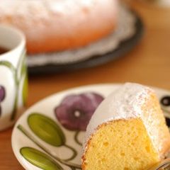 A picture of Moist and Refreshing Yuzu Cake.